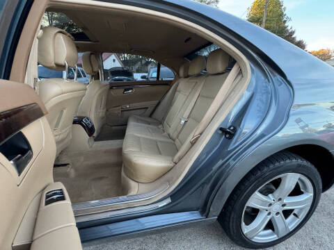 2010 Mercedes-Benz S-Class S 550