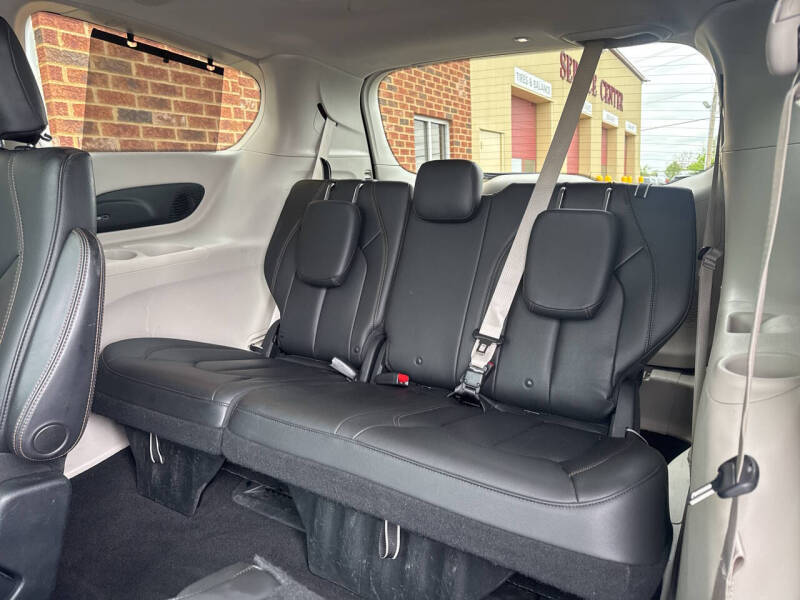 2018 Chrysler Pacifica Touring L Plus