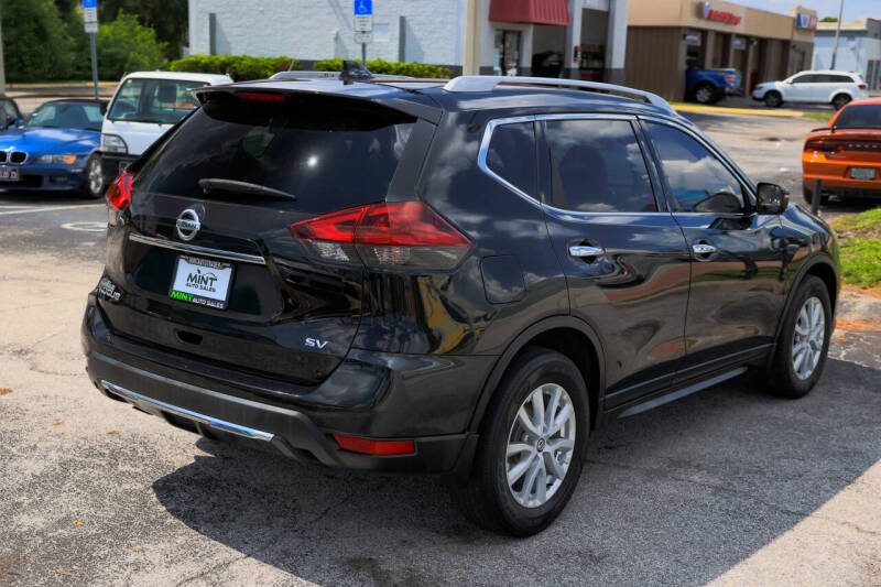 2019 Nissan Rogue SV