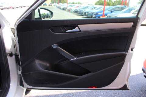 2021 Volkswagen Passat SE