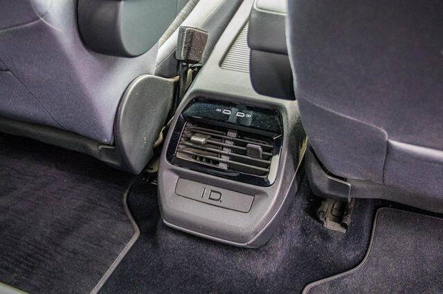 2022 Volkswagen ID.4 Pro