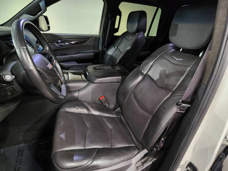 2016 Cadillac Escalade Platinum