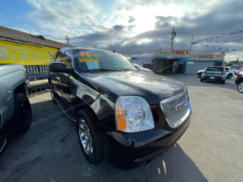 2010 GMC Yukon for sale at ROMO'S AUTO SALES in Los Angeles CA