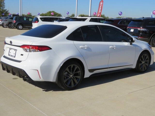 2025 Toyota Corolla SE