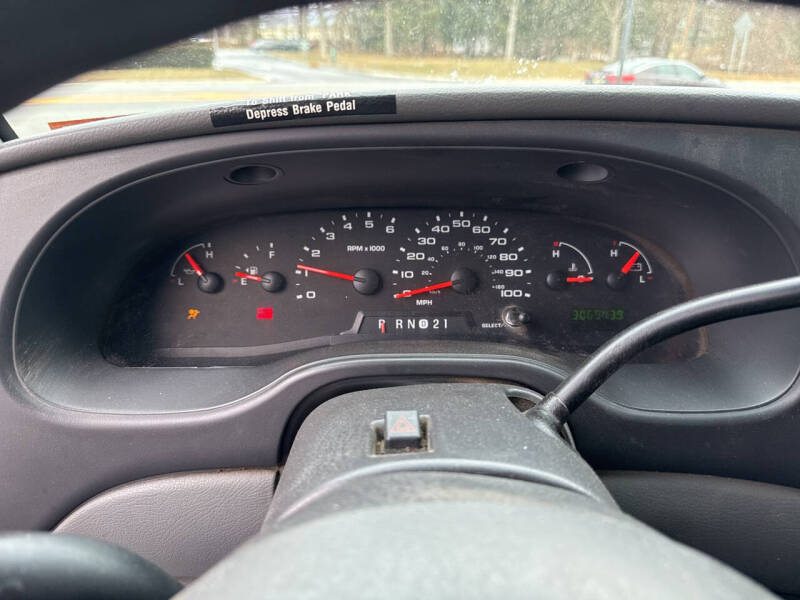 2008 Ford E-Series E-250