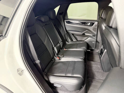 2019 Porsche Cayenne S