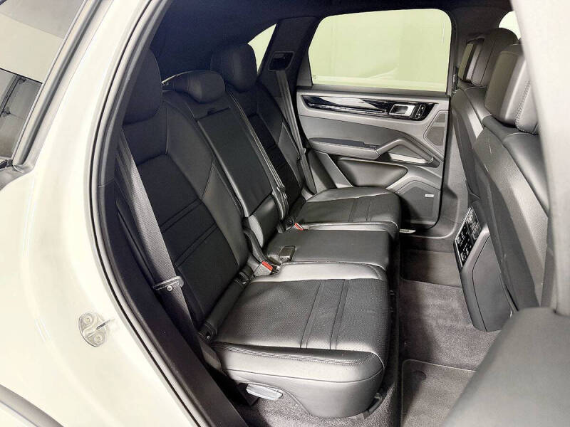 2019 Porsche Cayenne S
