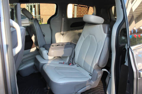 2018 Chrysler Pacifica Touring L Plus