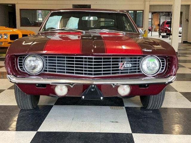 1969 Chevrolet Camaro 2