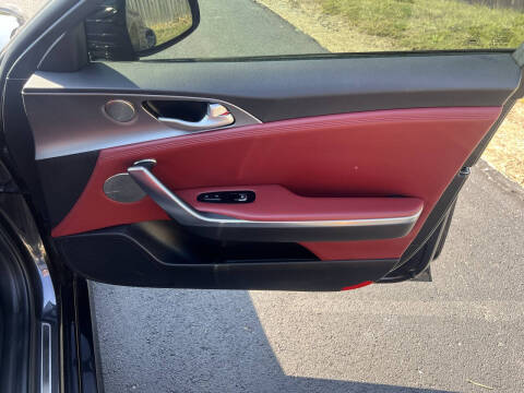 2021 Kia Stinger GT2