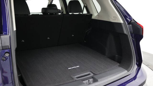 2026 Nissan Rogue SL