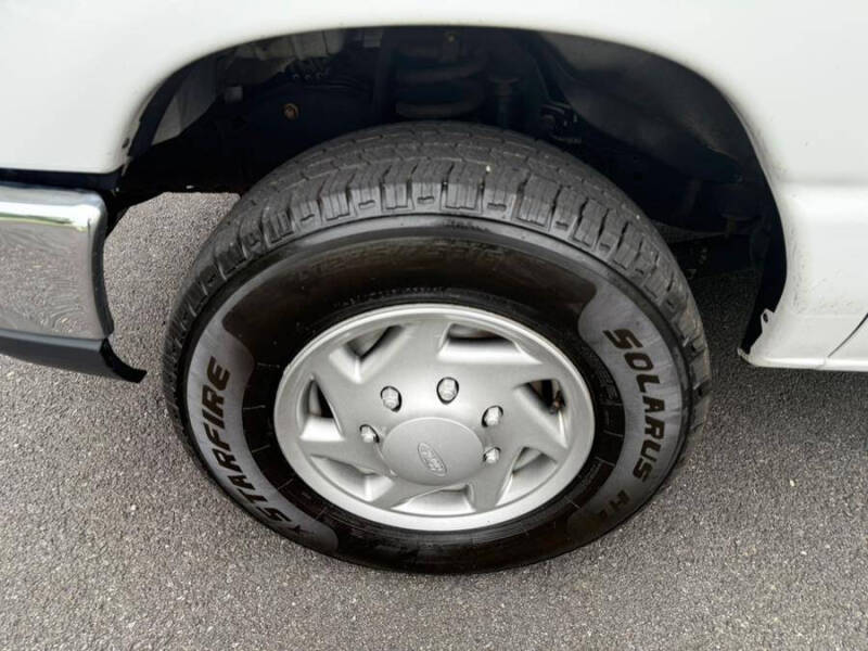 2014 Ford E-Series E-250