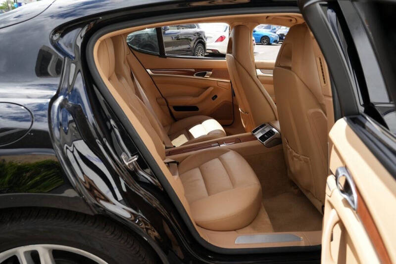 2013 Porsche Panamera