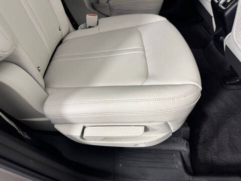 2024 Kia Sorento X-Line EX