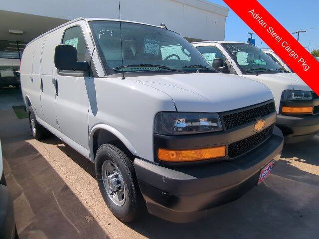 2025 Chevrolet Express 2500