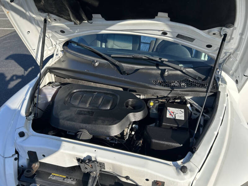 2011 Chevrolet HHR Panel LS