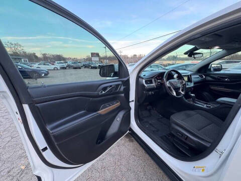 2019 GMC Acadia SLE-2