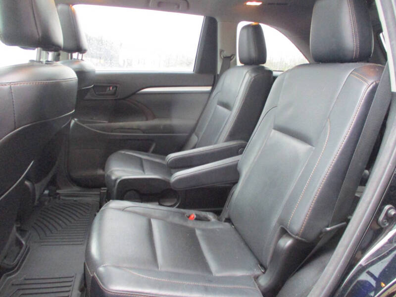 2017 Toyota Highlander Hybrid Limited Platinum