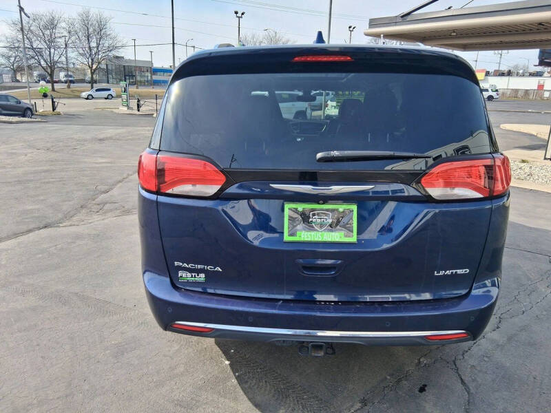 2017 Chrysler Pacifica Limited