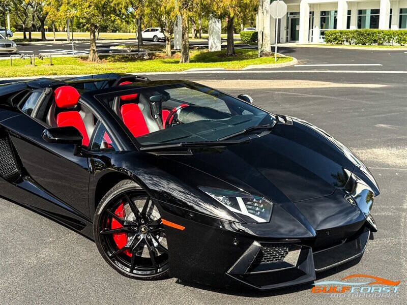 2016 Lamborghini Aventador LP 700-4