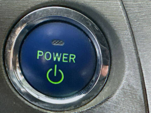 2014 Toyota Prius Plug-in Hybrid Advanced