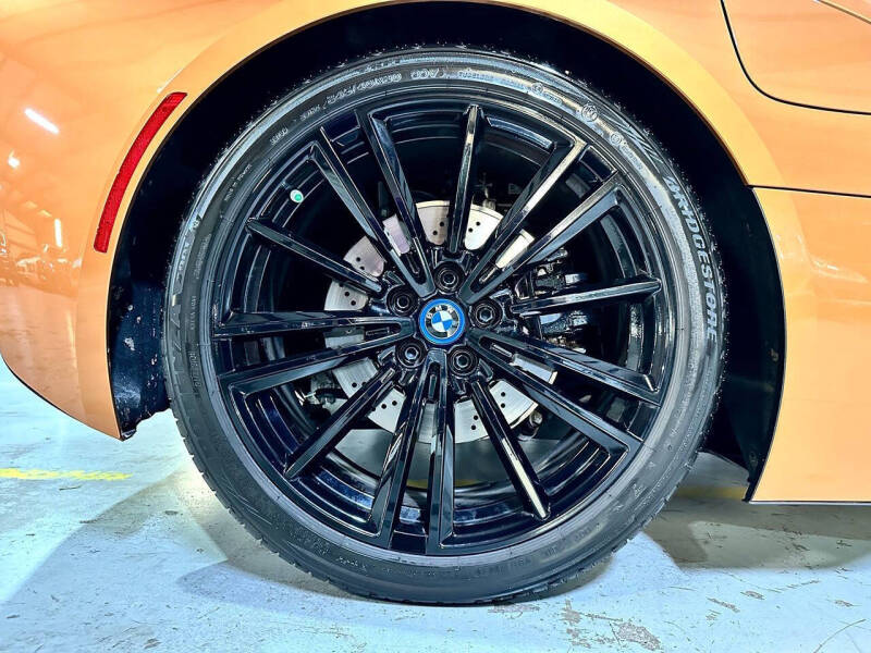 2019 BMW i8