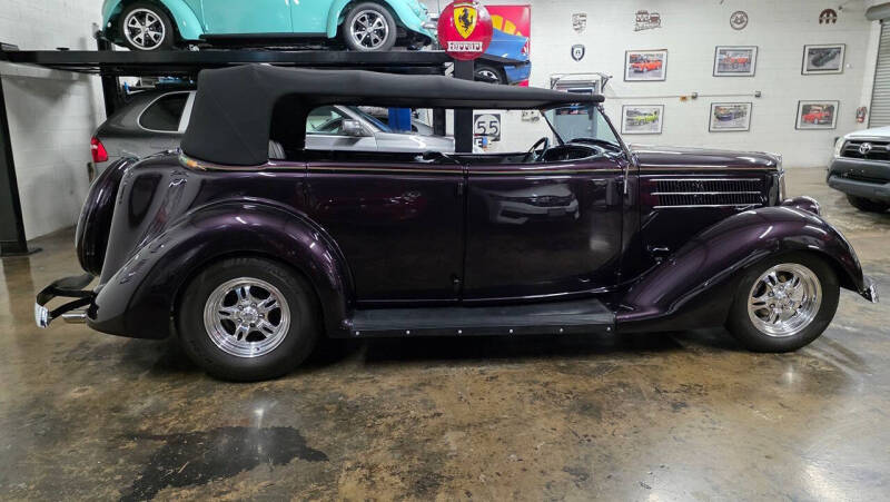 1936 Ford Phaeton