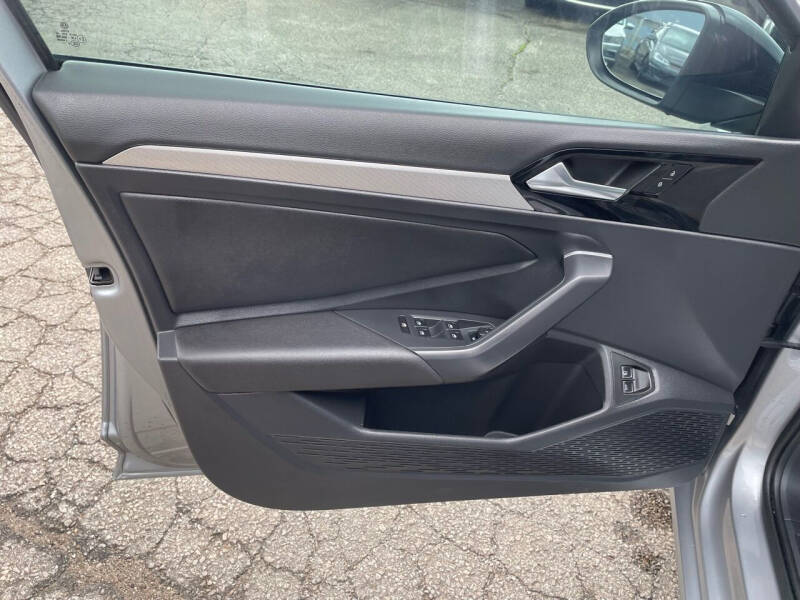 2020 Volkswagen Jetta R-Line