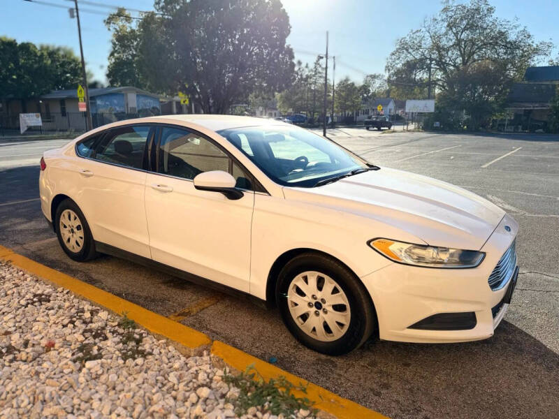 2014 Ford Fusion S
