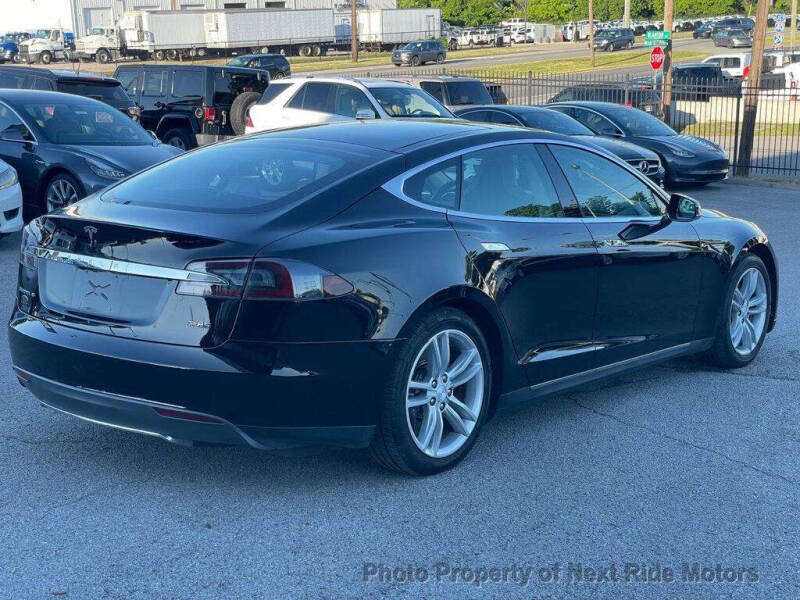 2013 Tesla Model S Performance