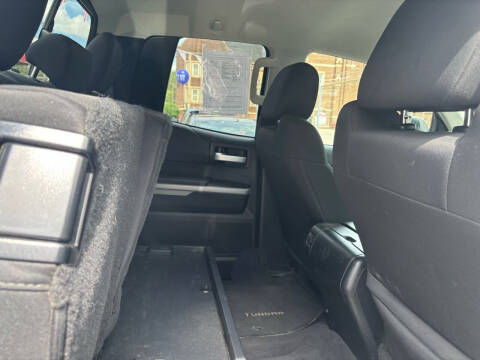 2021 Toyota Tundra SR5