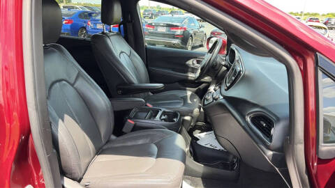 2019 Chrysler Pacifica Touring Plus