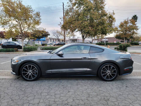 2017 Ford Mustang EcoBoost Premium