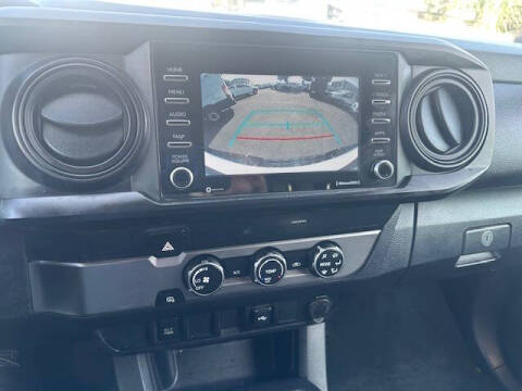 2022 Toyota Tacoma SR