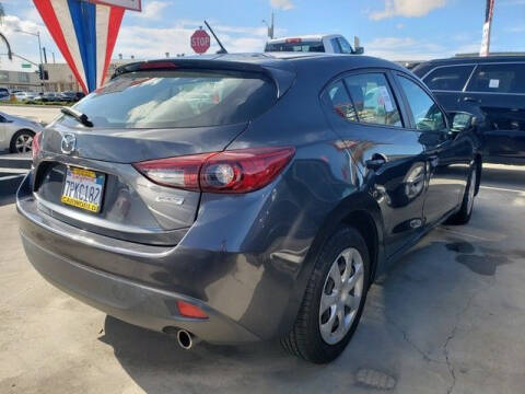 2016 Mazda MAZDA3 i Sport