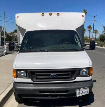 2007 Ford E-Series for sale at Affordable Luxury Autos LLC in San Jacinto CA