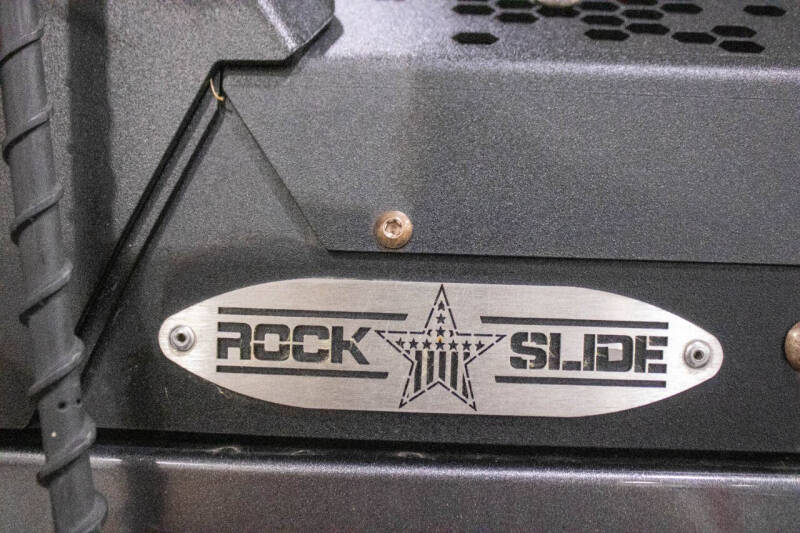 2022 Jeep Gladiator Sport S