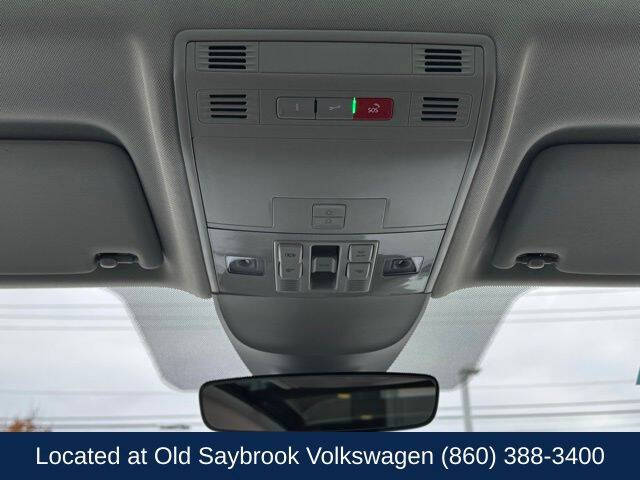 2023 Volkswagen Taos SE 4Motion