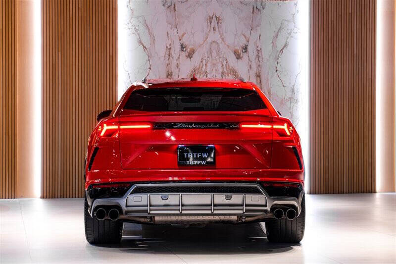 2019 Lamborghini Urus