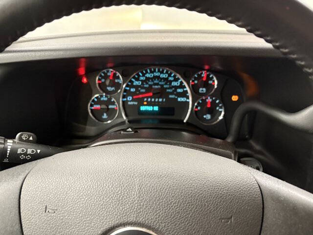 2023 GMC Savana 2500