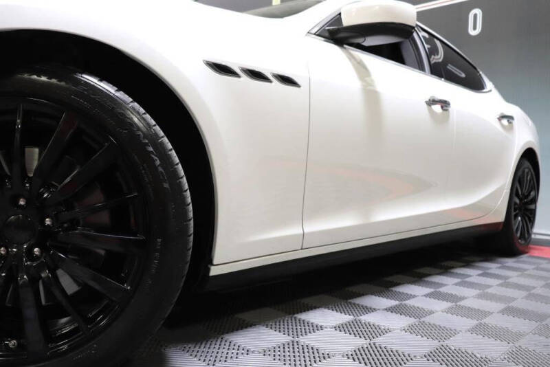 2016 Maserati Ghibli