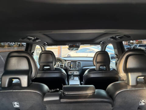 2018 Volvo XC90 T6 R-Design