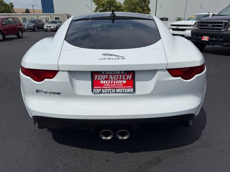 2017 Jaguar F-TYPE Premium