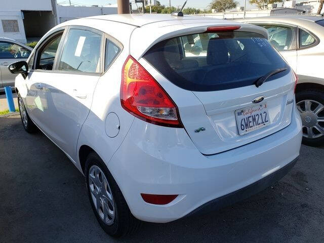 2012 Ford Fiesta SE