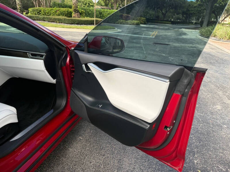 2017 Tesla Model S P100D