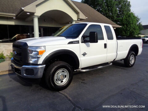 2014 Ford F-250 Super Duty for sale at DEALS UNLIMITED INC in Portage MI