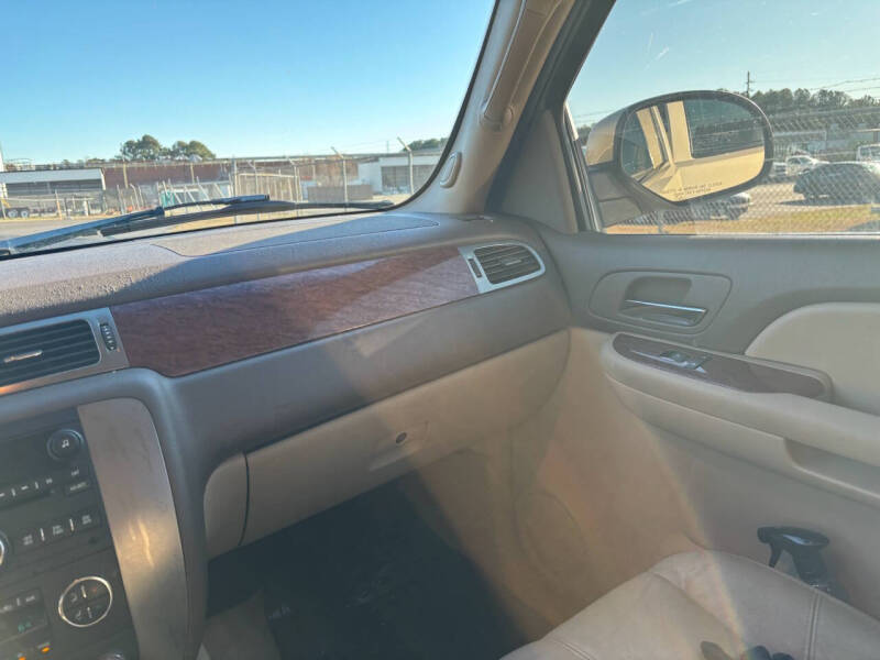 2007 GMC Yukon XL SLE