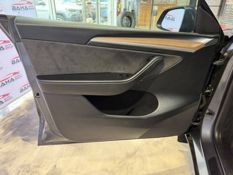 2023 Tesla Model Y Long Range