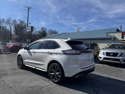 2017 Ford Edge Sport