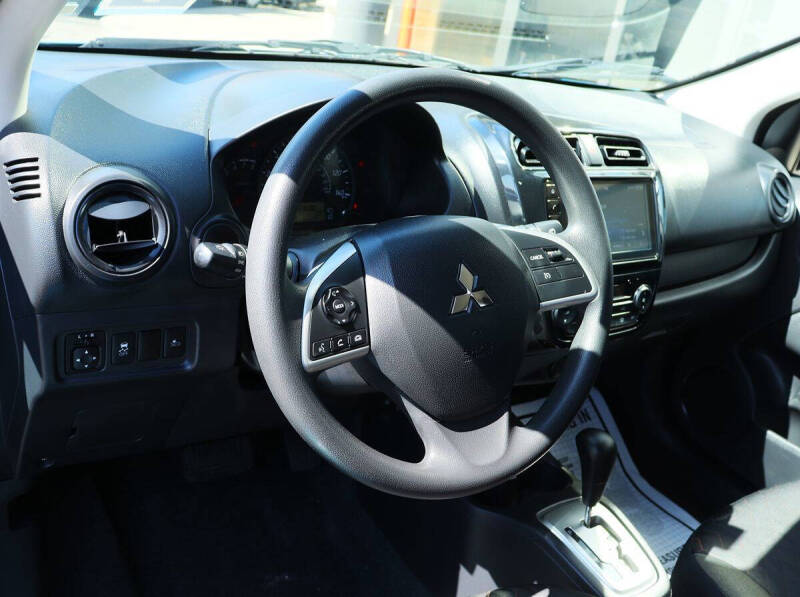 2024 Mitsubishi Mirage ES